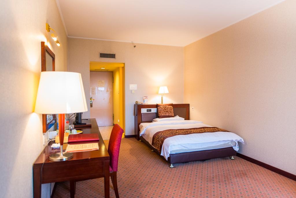 Shanghai International Airport Hotel Bagian luar foto