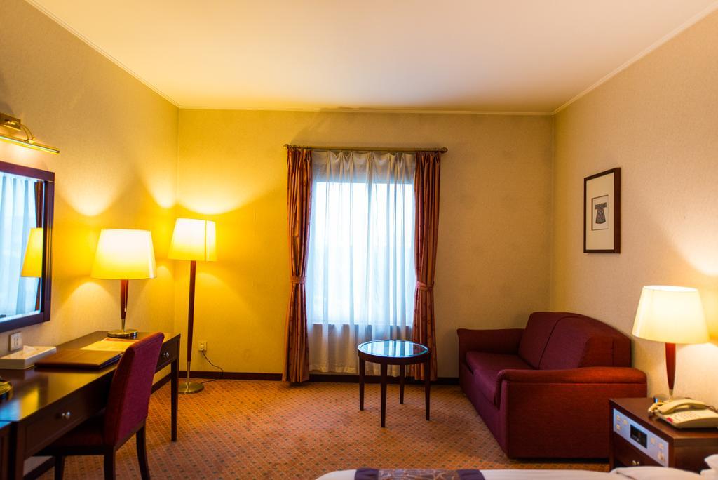 Shanghai International Airport Hotel Bagian luar foto