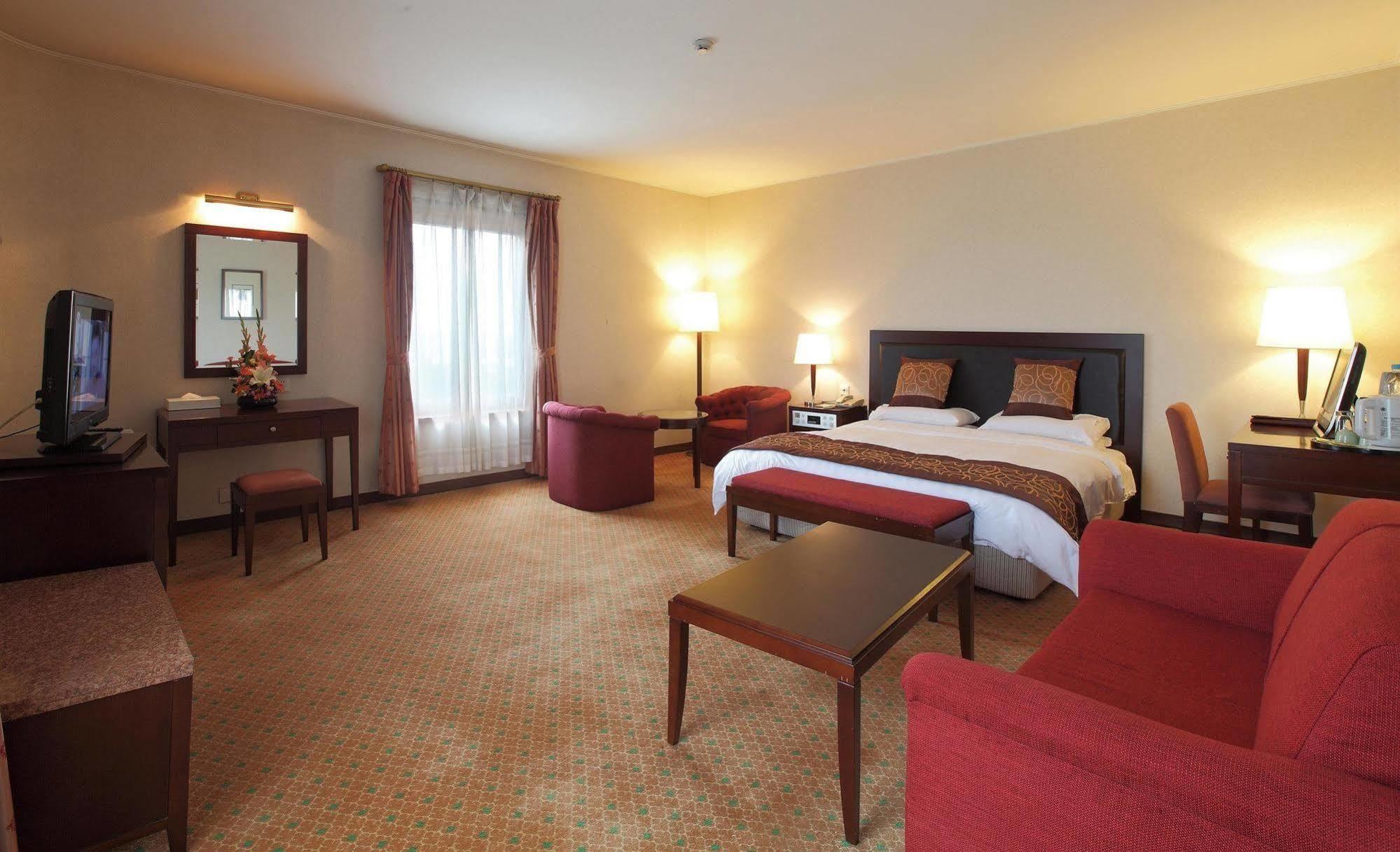 Shanghai International Airport Hotel Bagian luar foto